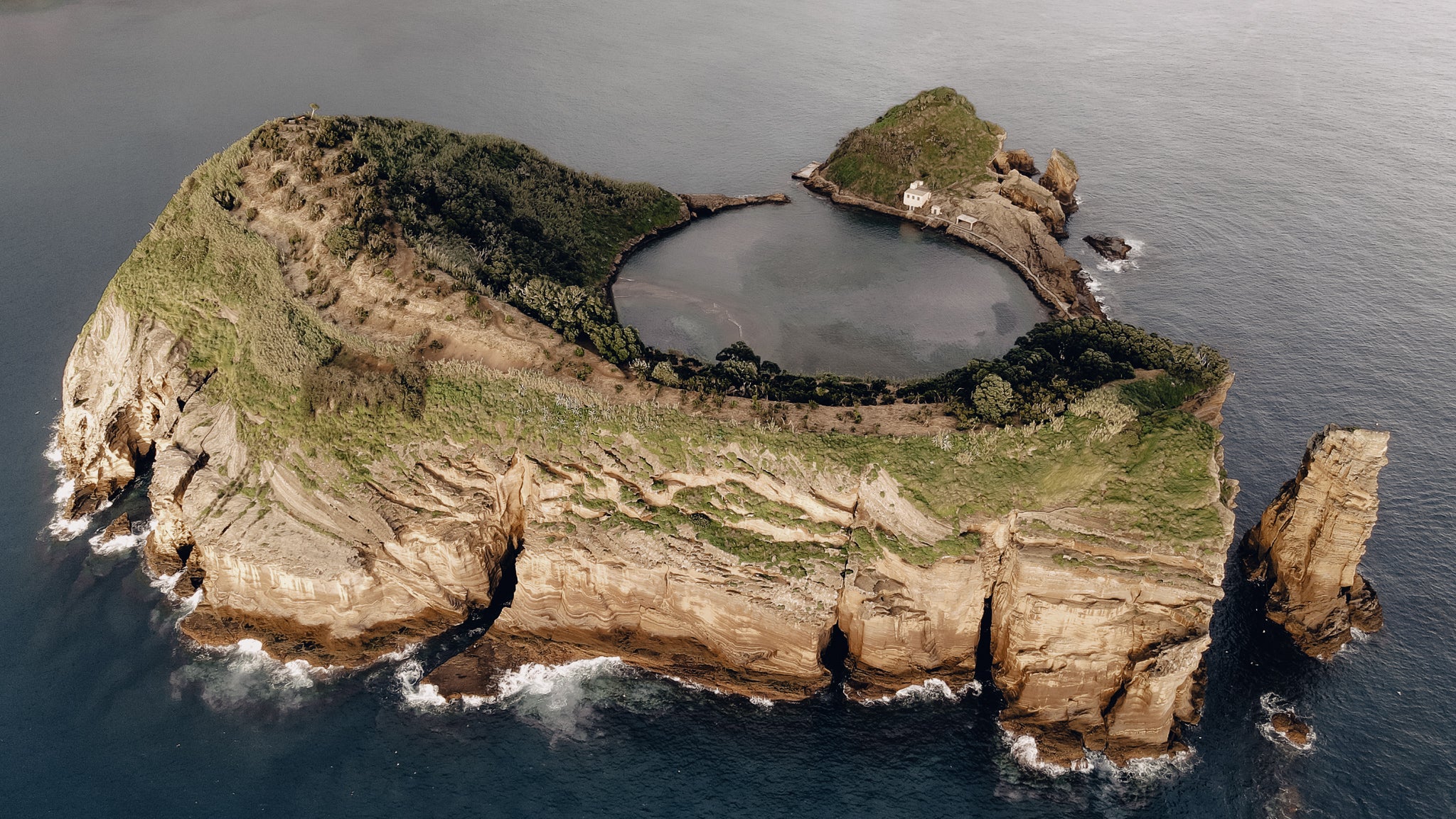 In der Mitte liegt das Glück: Die Azoren bieten viel Unberührtes honeynut
